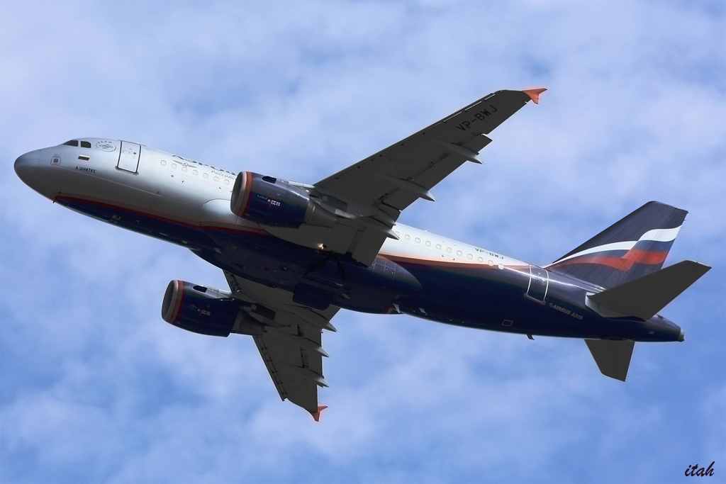 Airbus A319-111